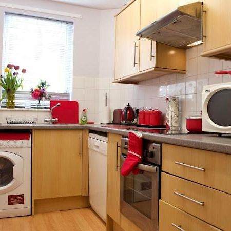 Modern 2 Bedroom Apartement Edinburgh Luaran gambar